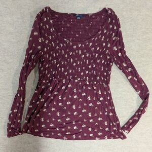 AE Floral Maroon Smocked Long Sleeve Top Size Large Y2K Babydoll Like Scoop Neck